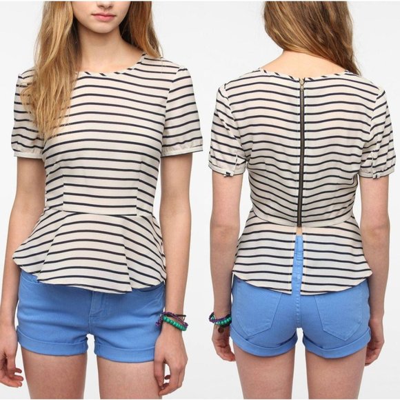 ANTHRO X PINS & NEEDLES Women's Cream Navy Blue Stripe Peplum Top XS Round Neck - Picture 1 of 14